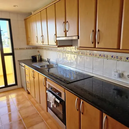 Apartment Piso Muy Comodo En Estepona, Zona Selwo *