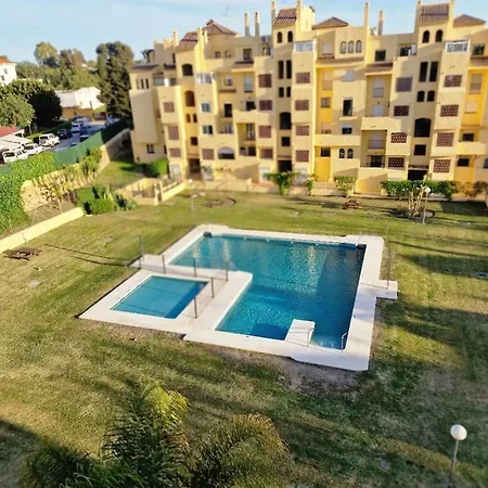 Piso Muy Comodo En Estepona, Zona Selwo Appartement Estepona